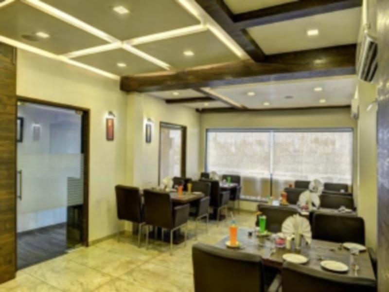 Hotel Aaram Orchard Ahmedabad Eksteriør bilde